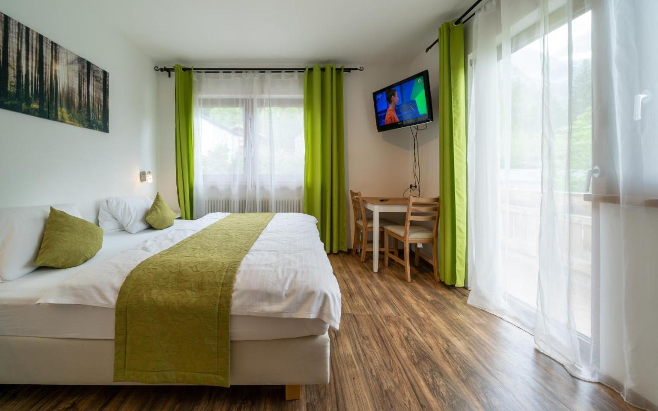 Pension Hofweyer Ramsau am Dachstein Exteriör bild